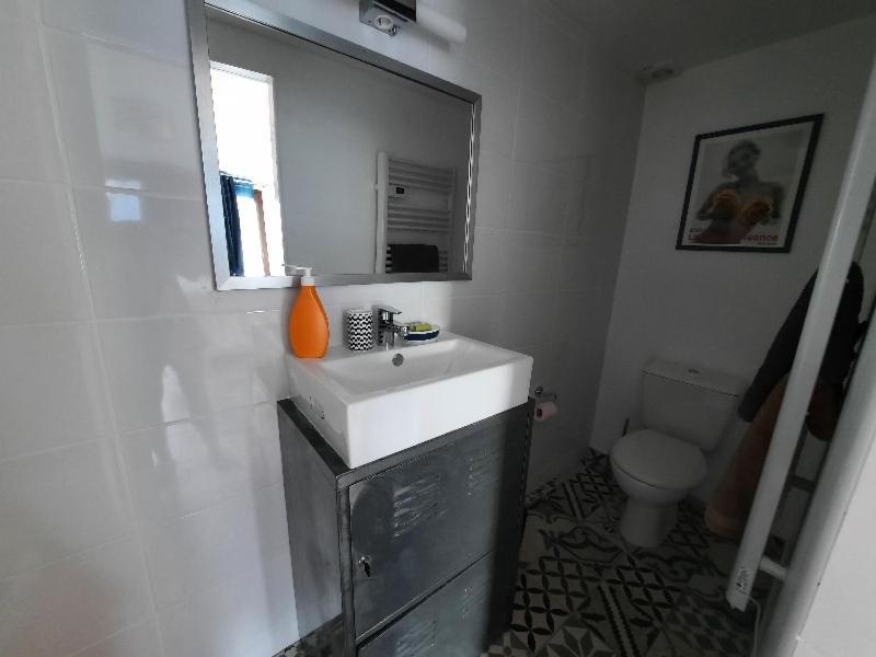 Le Lodge Des Chenes Brousses-et-Villaret Dış mekan fotoğraf